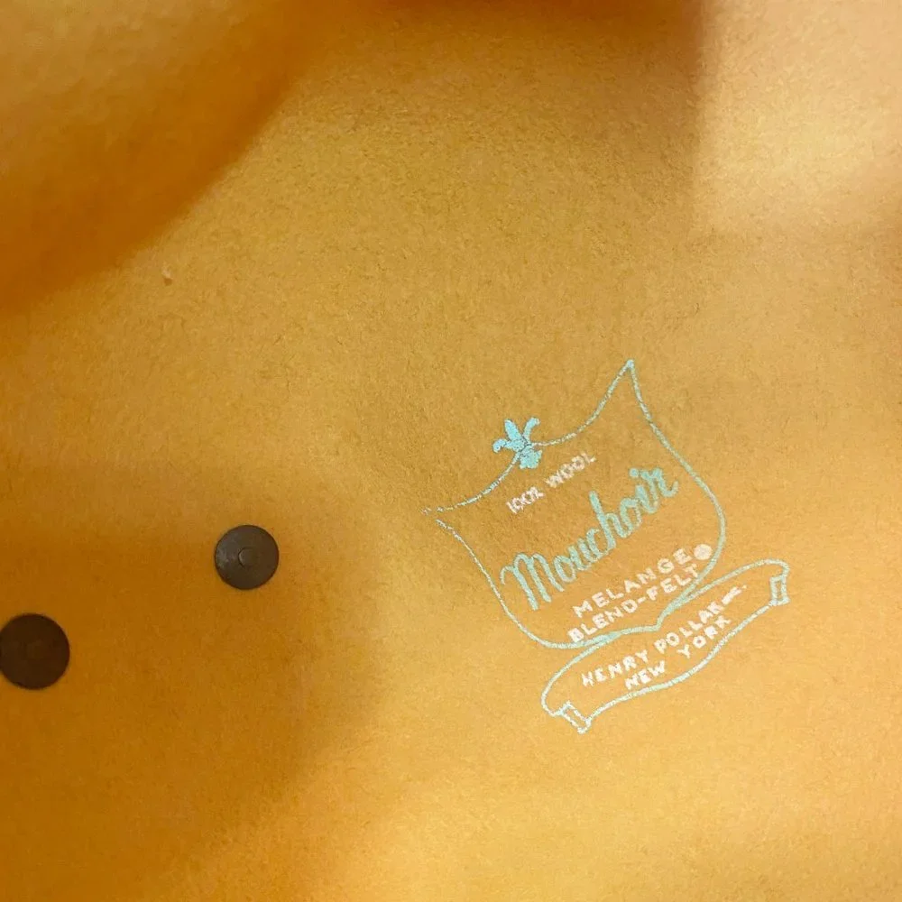 Vintage Mr. John Classic 100% Mustard Wool Mouchoir Melange Felt Cloche Hat - Picture 7 of 8